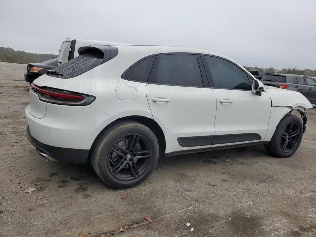 VIN WP1AA2A57MLB18010 2021 PORSCHE MACAN no.3