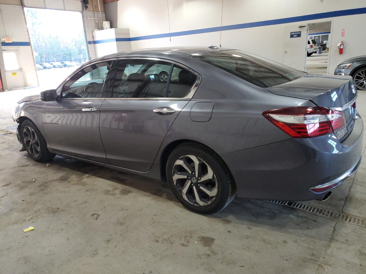 Lot #3028597923 2016 HONDA ACCORD EXL