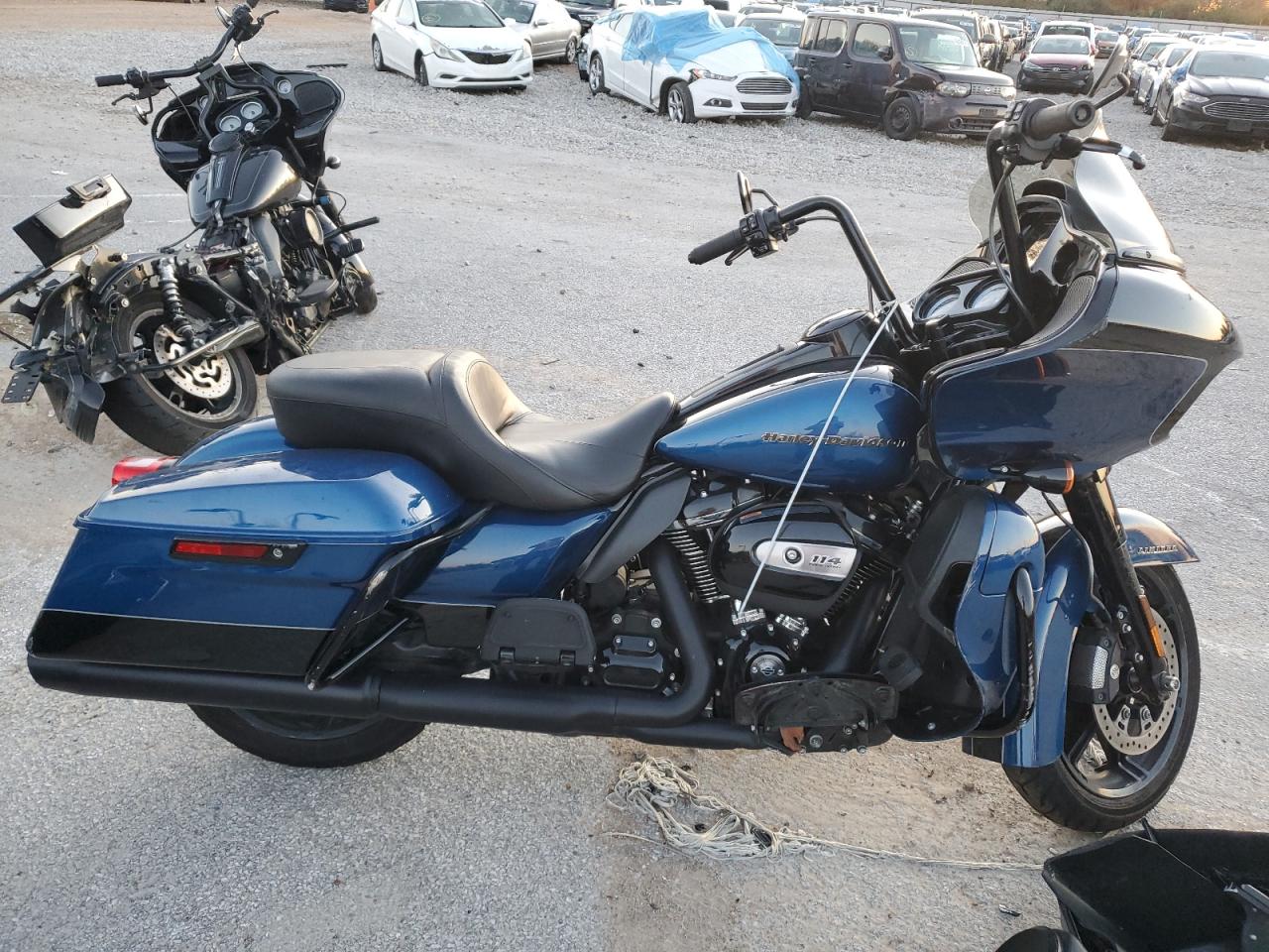  Salvage Harley-Davidson Fltrk