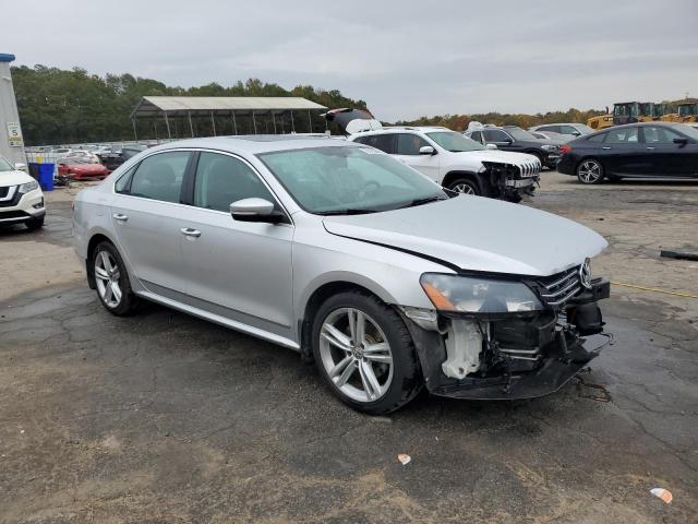 2015 VOLKSWAGEN PASSAT SEL - 1VWCV7A30FC062390