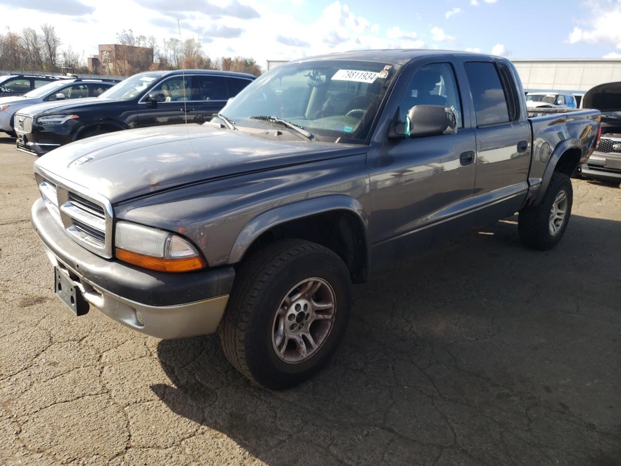 Lot #2976529595 2004 DODGE DAKOTA QUA