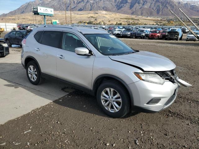 VIN KNMAT2MVXFP567829 2015 NISSAN ROGUE no.4