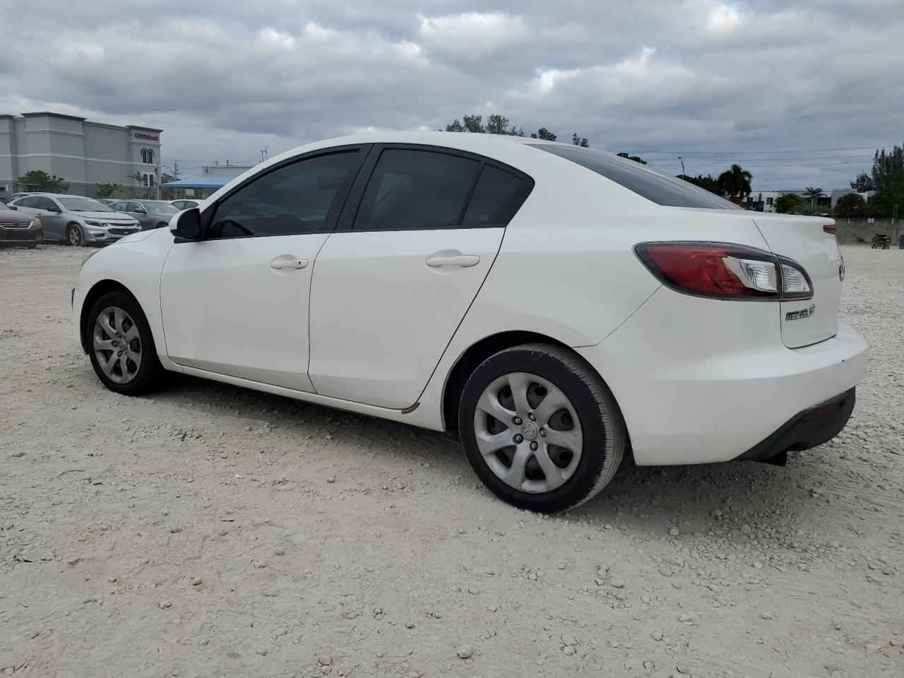 Lot #2995531622 2011 MAZDA 3 I