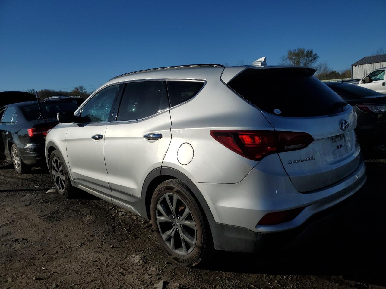 Lot #3029598081 2017 HYUNDAI SANTA FE S