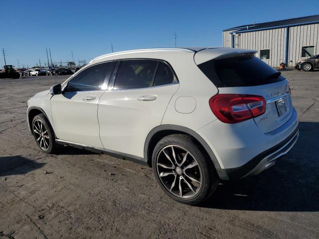 VIN WDCTG4EB6HJ325150 2017 MERCEDES-BENZ GLA-CLASS no.2