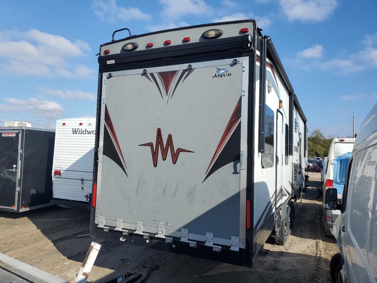 Lot #3006611357 2013 JAYCO SEISMIC