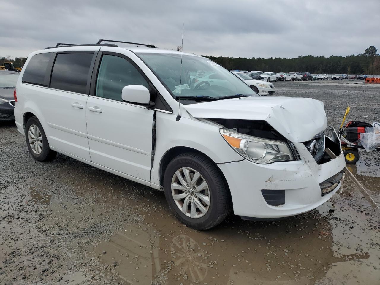 Lot #3024506378 2014 VOLKSWAGEN ROUTAN SE