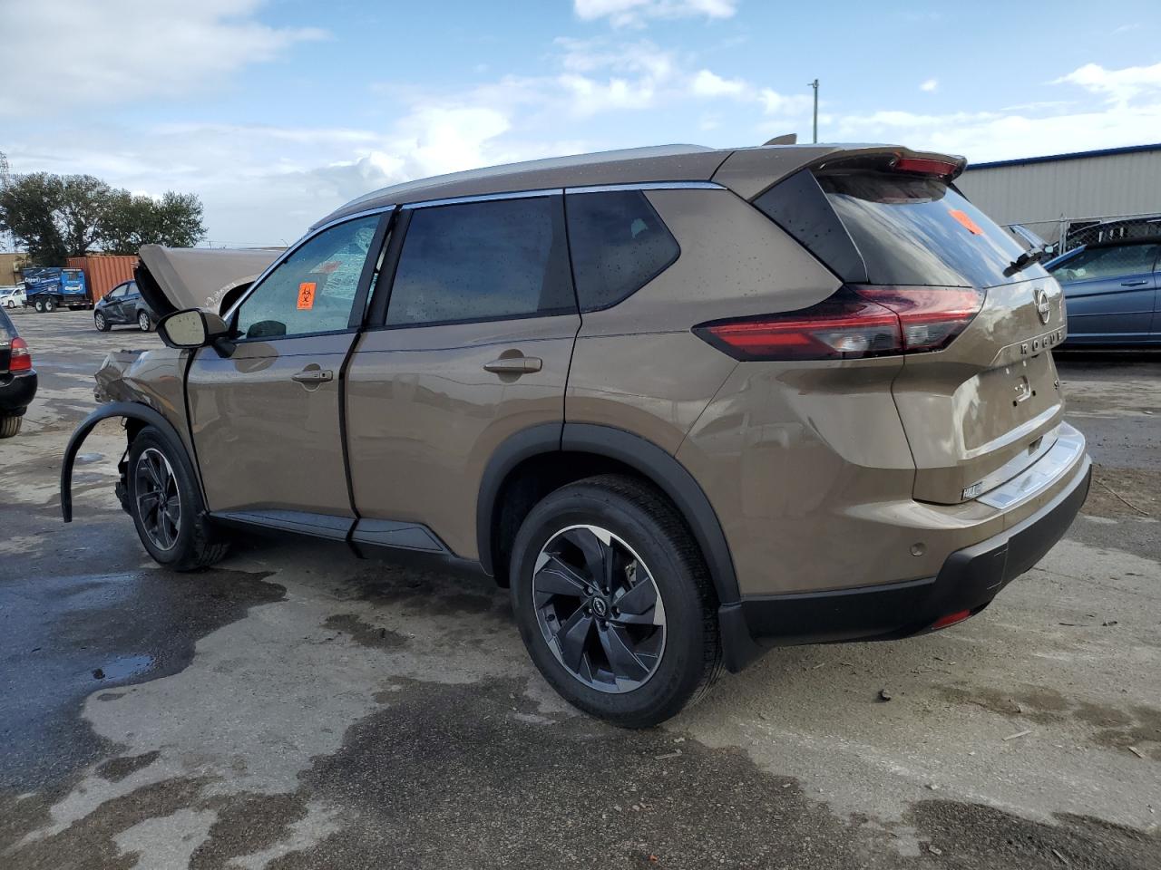 Lot #2994123326 2024 NISSAN ROGUE SV