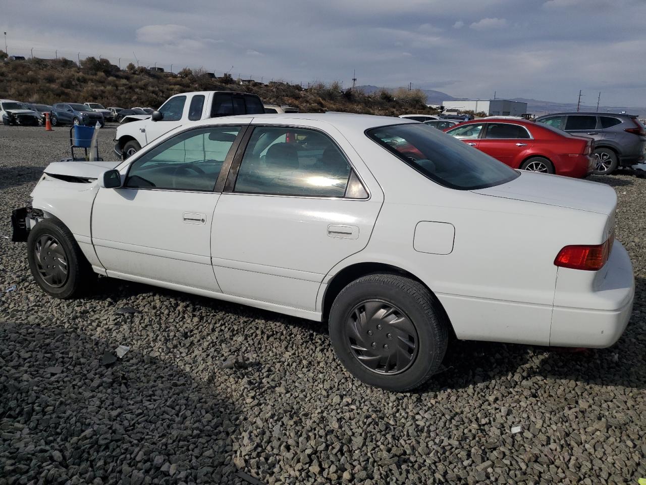 Lot #2981430634 2001 TOYOTA CAMRY CE