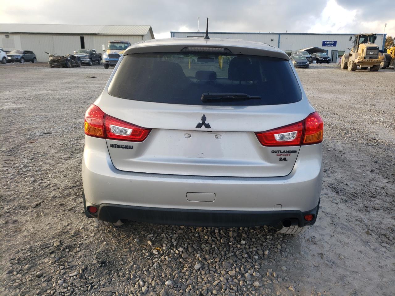 Lot #3026025956 2015 MITSUBISHI OUTLANDER