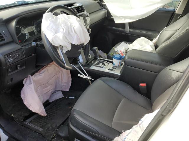 2019 TOYOTA 4RUNNER SR - JTEBU5JR4K5611304