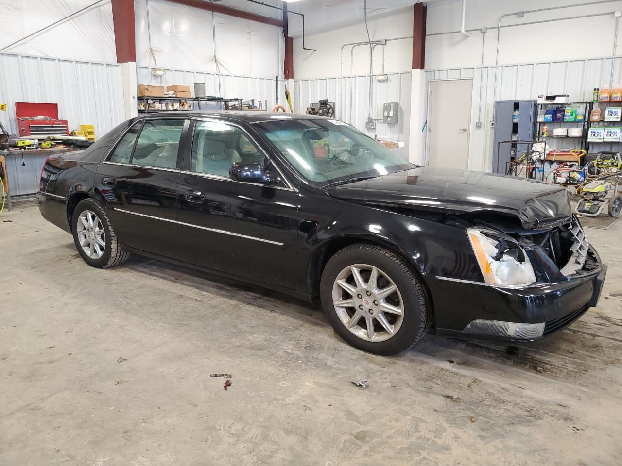 Lot #3044739992 2011 CADILLAC DTS LUXURY