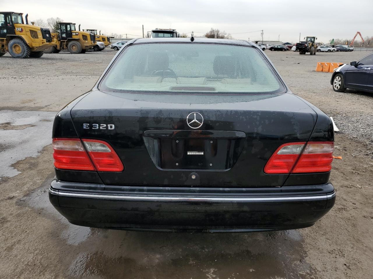 Lot #3020678989 2000 MERCEDES-BENZ E 320