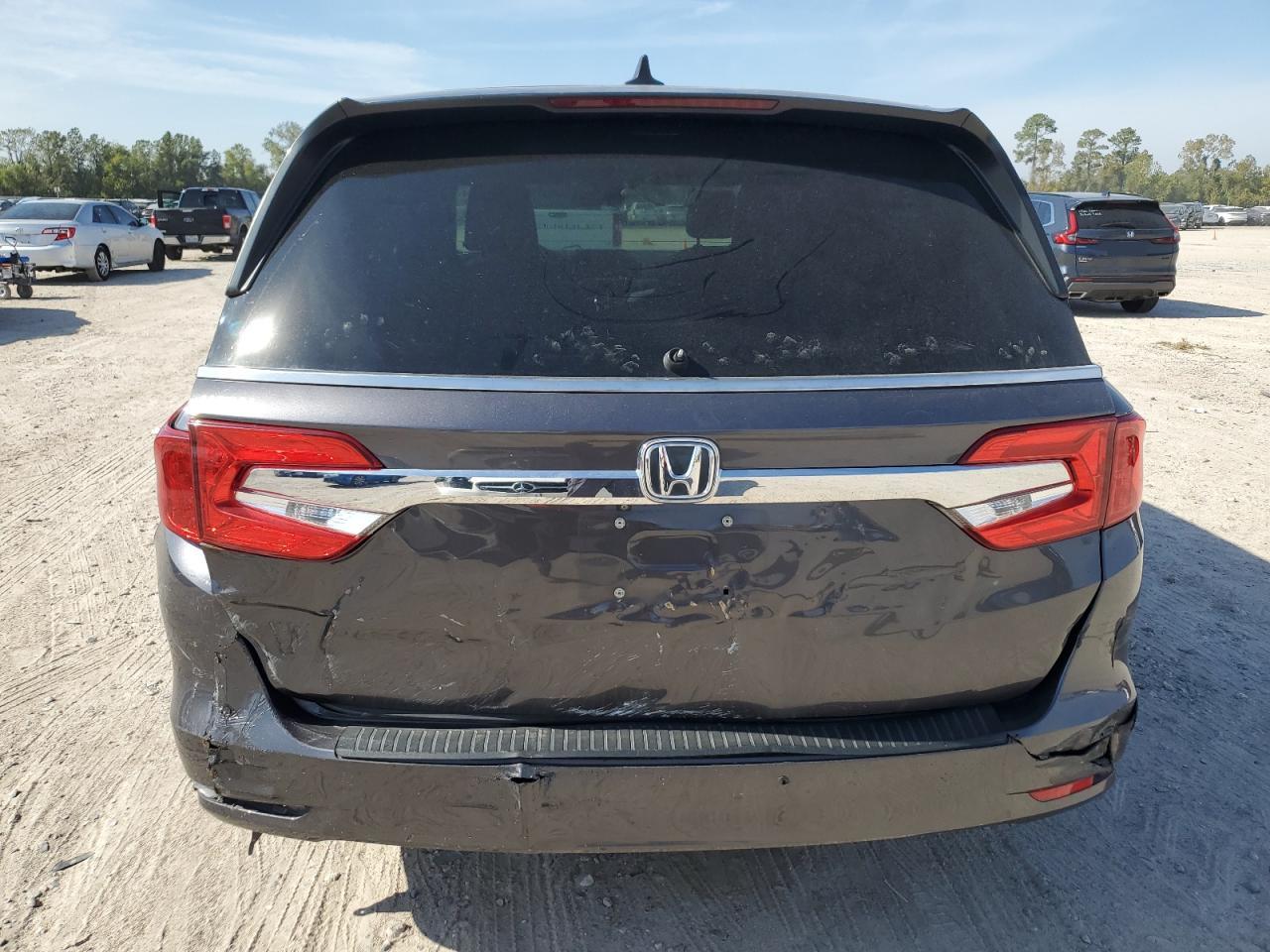 Lot #3020603944 2018 HONDA ODYSSEY EX