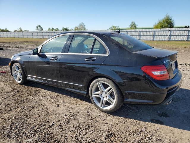 VIN WDDGF5HB0DR258283 2013 MERCEDES-BENZ C-CLASS no.2