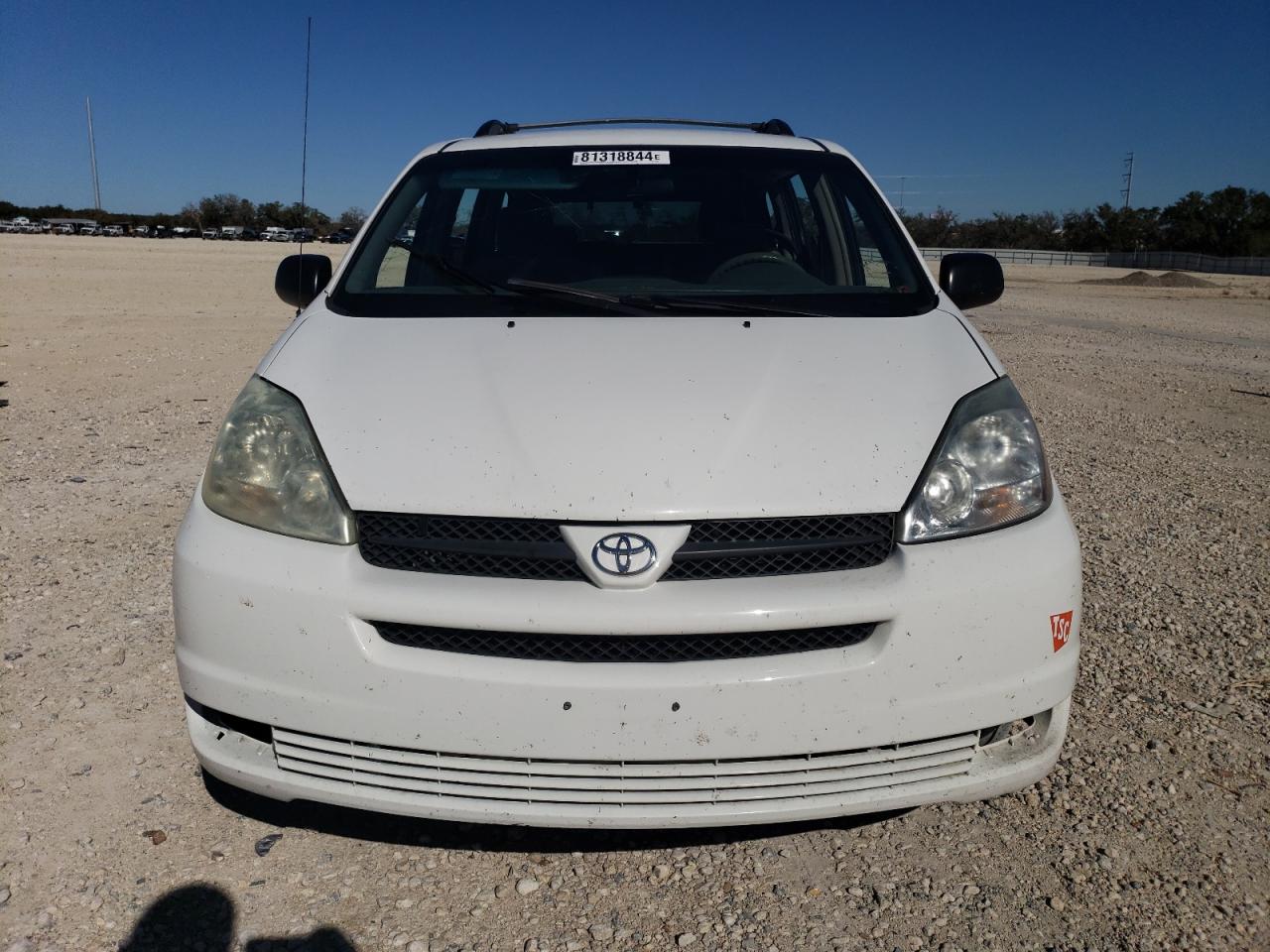 Lot #3034535740 2004 TOYOTA SIENNA CE