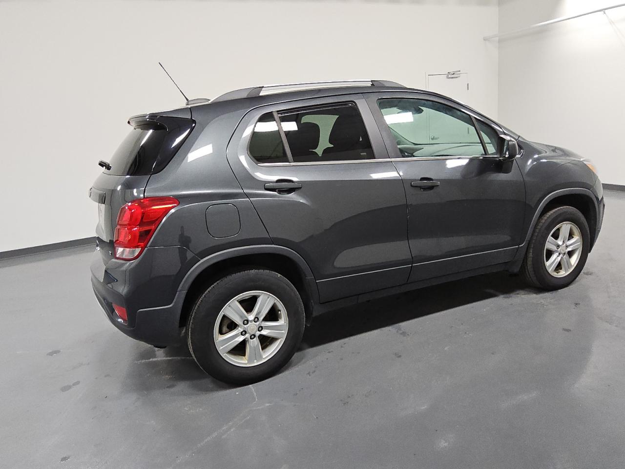 Lot #3034431756 2018 CHEVROLET TRAX 1LT