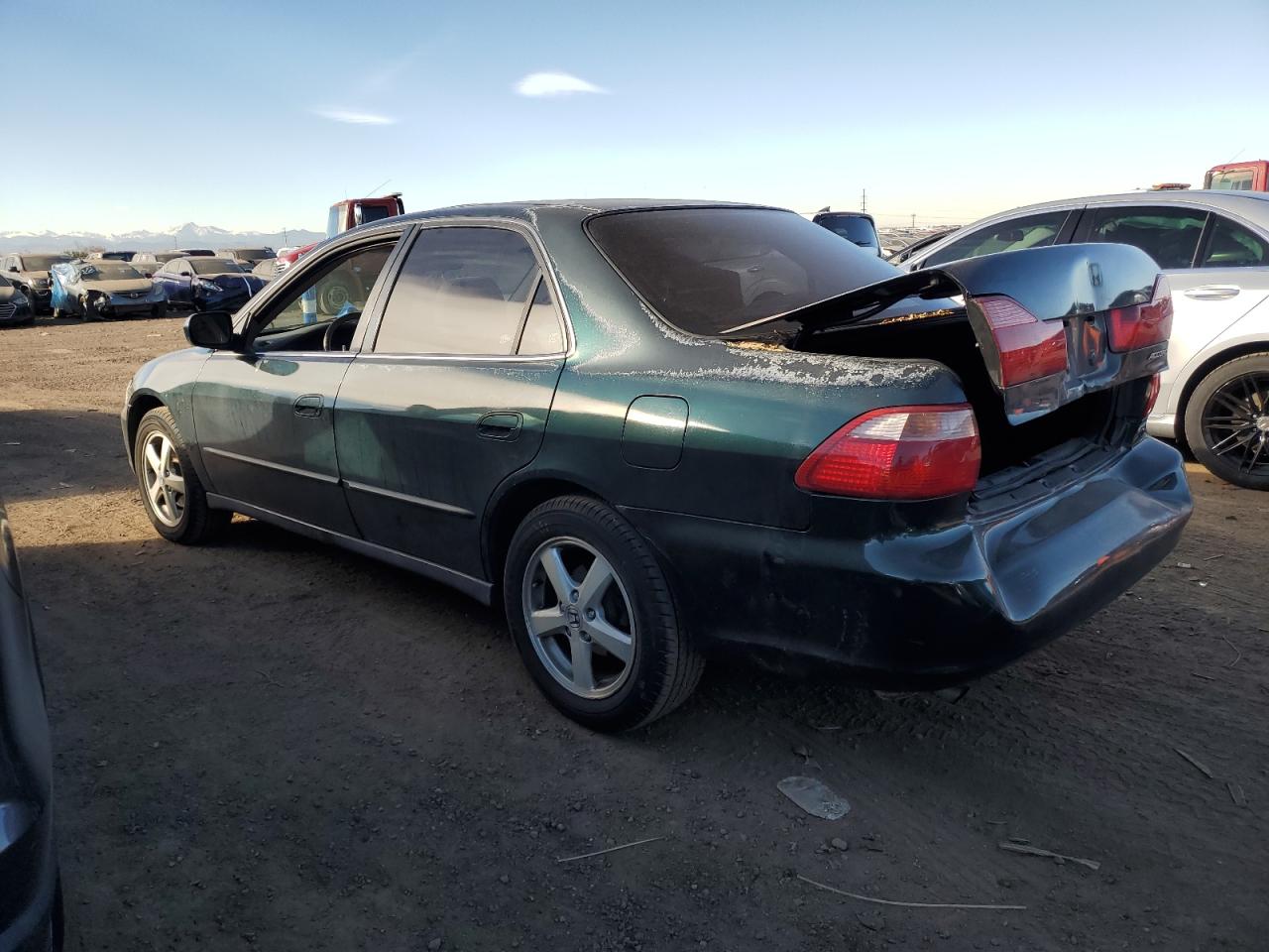 Lot #3004365815 1999 HONDA ACCORD LX