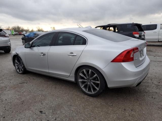 Vin: yv149mfmxf2335458, lot: 80777934, volvo s60 platinum 20152