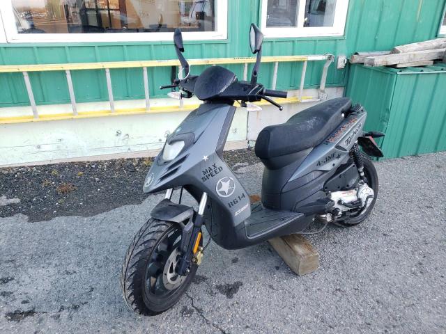 2019 PIAGGIO SCOOTER ZAPC506B8K4003357