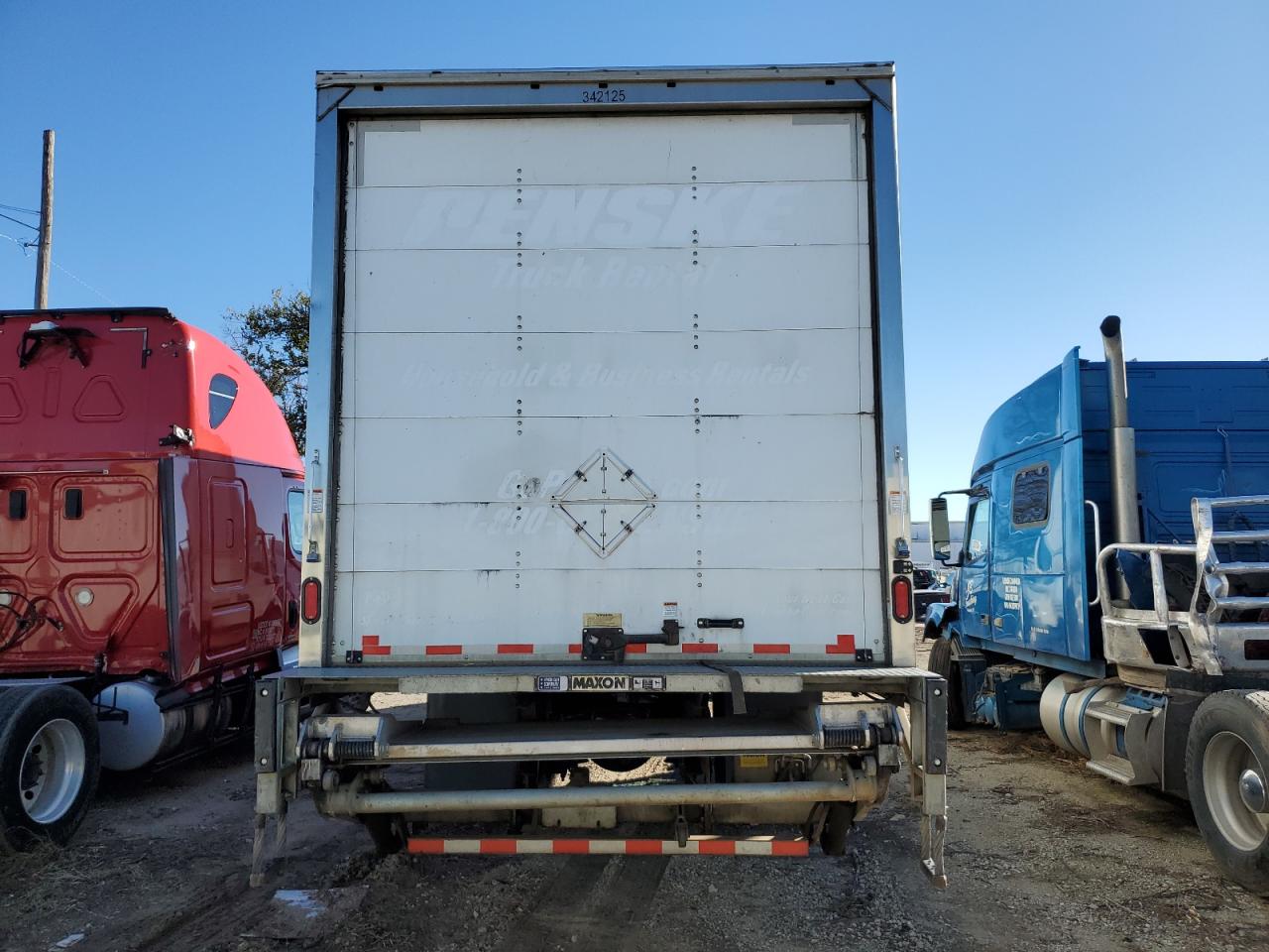 Lot #2998686631 2020 FREIGHTLINER M2 106 MED