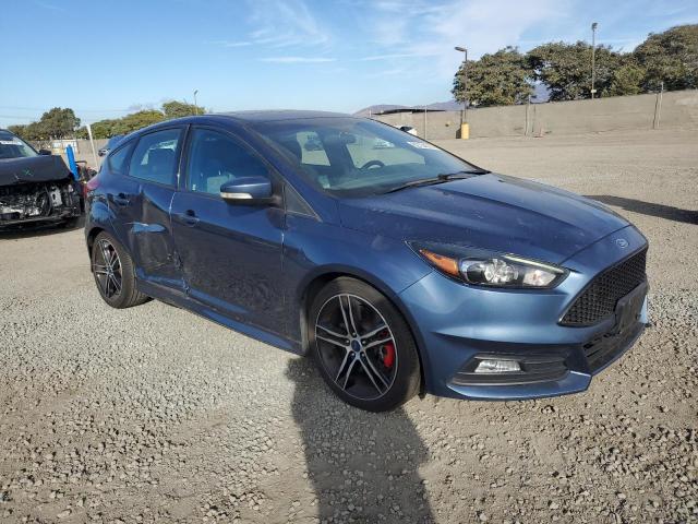 VIN 1FADP3L91JL233366 2018 FORD FOCUS no.4