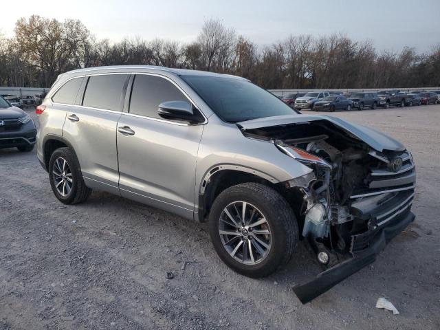 2018 TOYOTA HIGHLANDER - 5TDKZRFH6JS537616