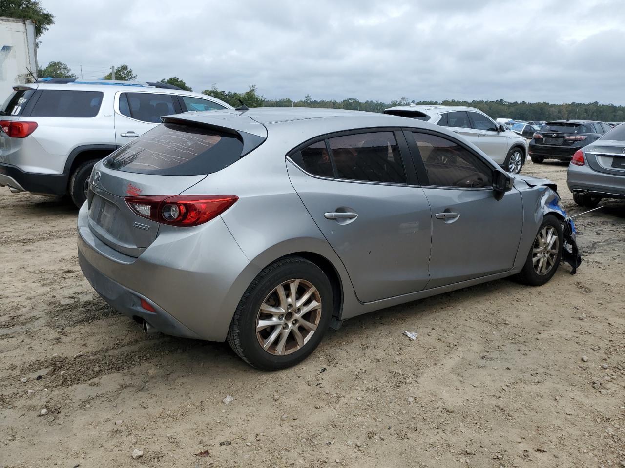 Lot #3027090791 2014 MAZDA 3 TOURING