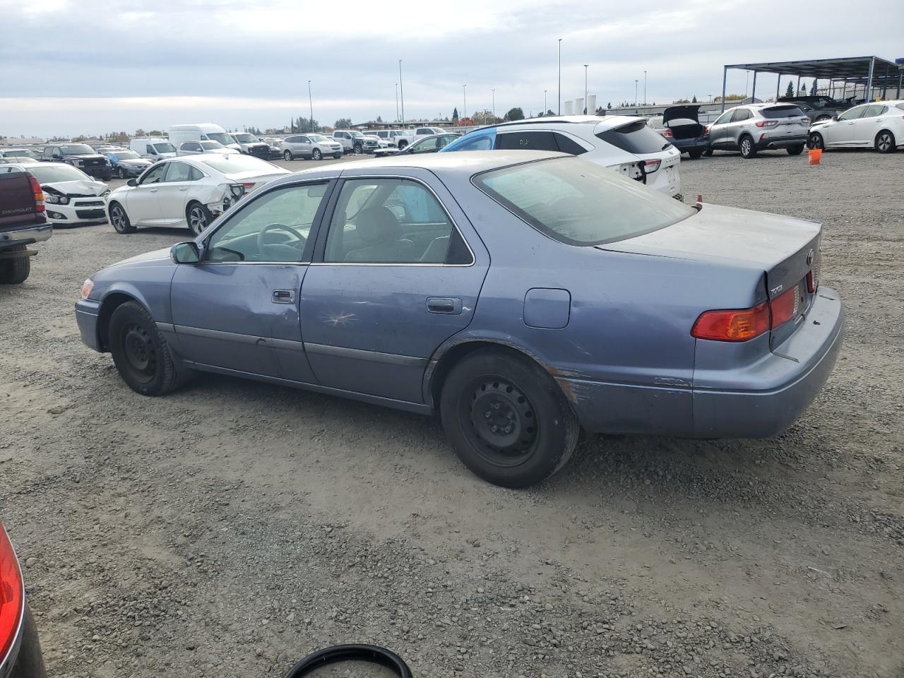 Lot #2989328584 2000 TOYOTA CAMRY LE