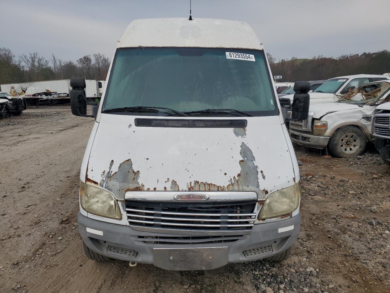 Lot #2989257618 2006 FREIGHTLINER SPRINTER 2