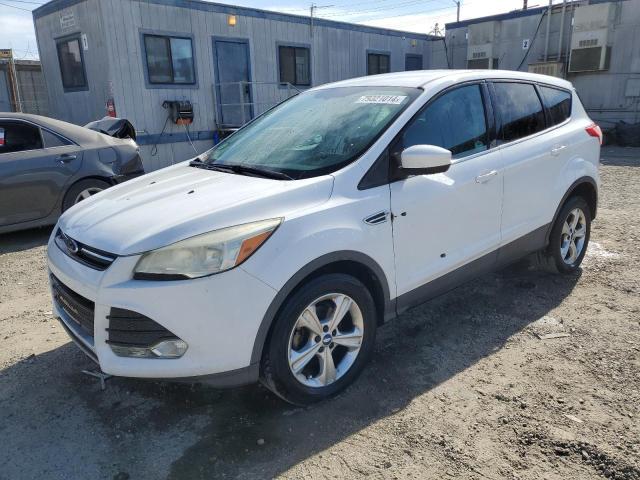 VIN 1FMCU0GXXDUB55556 2013 Ford Escape, SE no.1