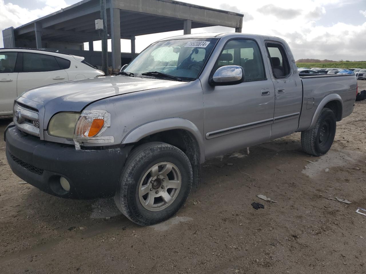 Toyota Tundra 2004 SR5