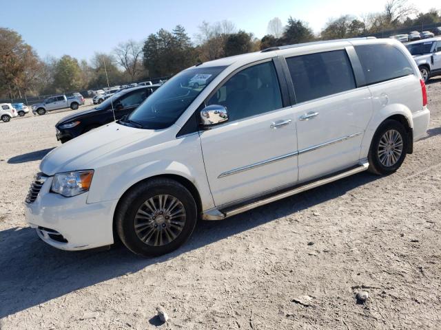 2011 CHRYSLER TOWN & COU #3028580926