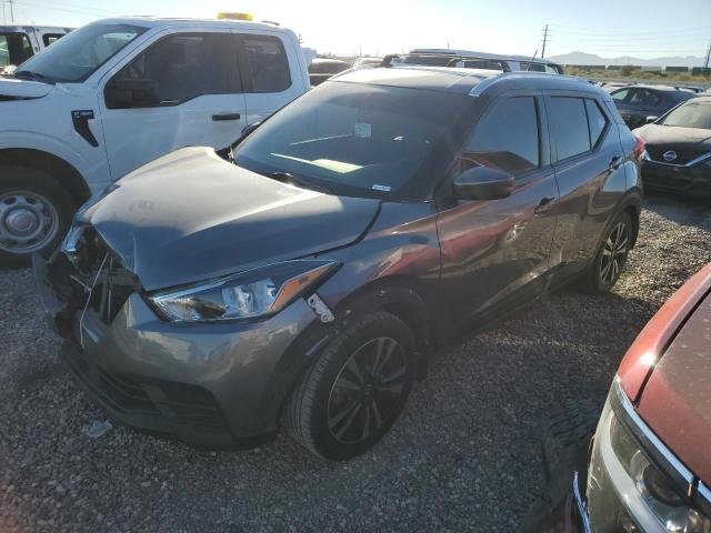 NISSAN KICKS SV