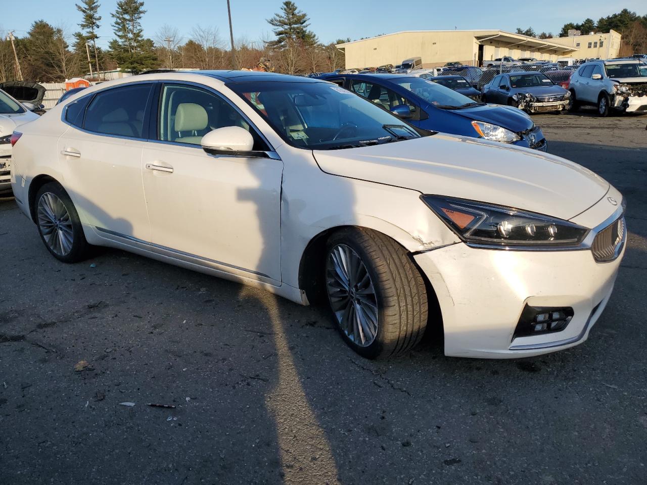 Lot #3045707642 2017 KIA CADENZA PR