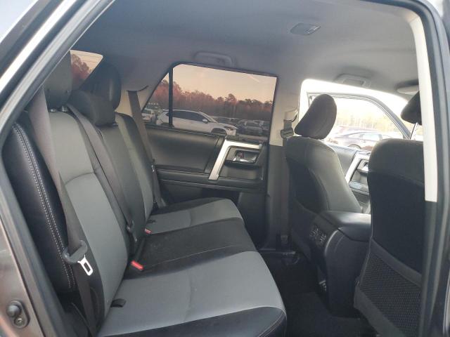 2020 TOYOTA 4RUNNER SR - JTEBU5JR9L5750295