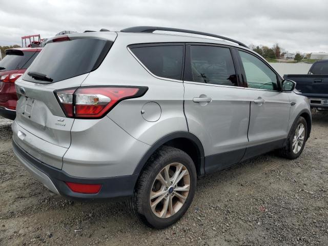 VIN 1FMCU0GD9JUB58806 2018 FORD ESCAPE no.3