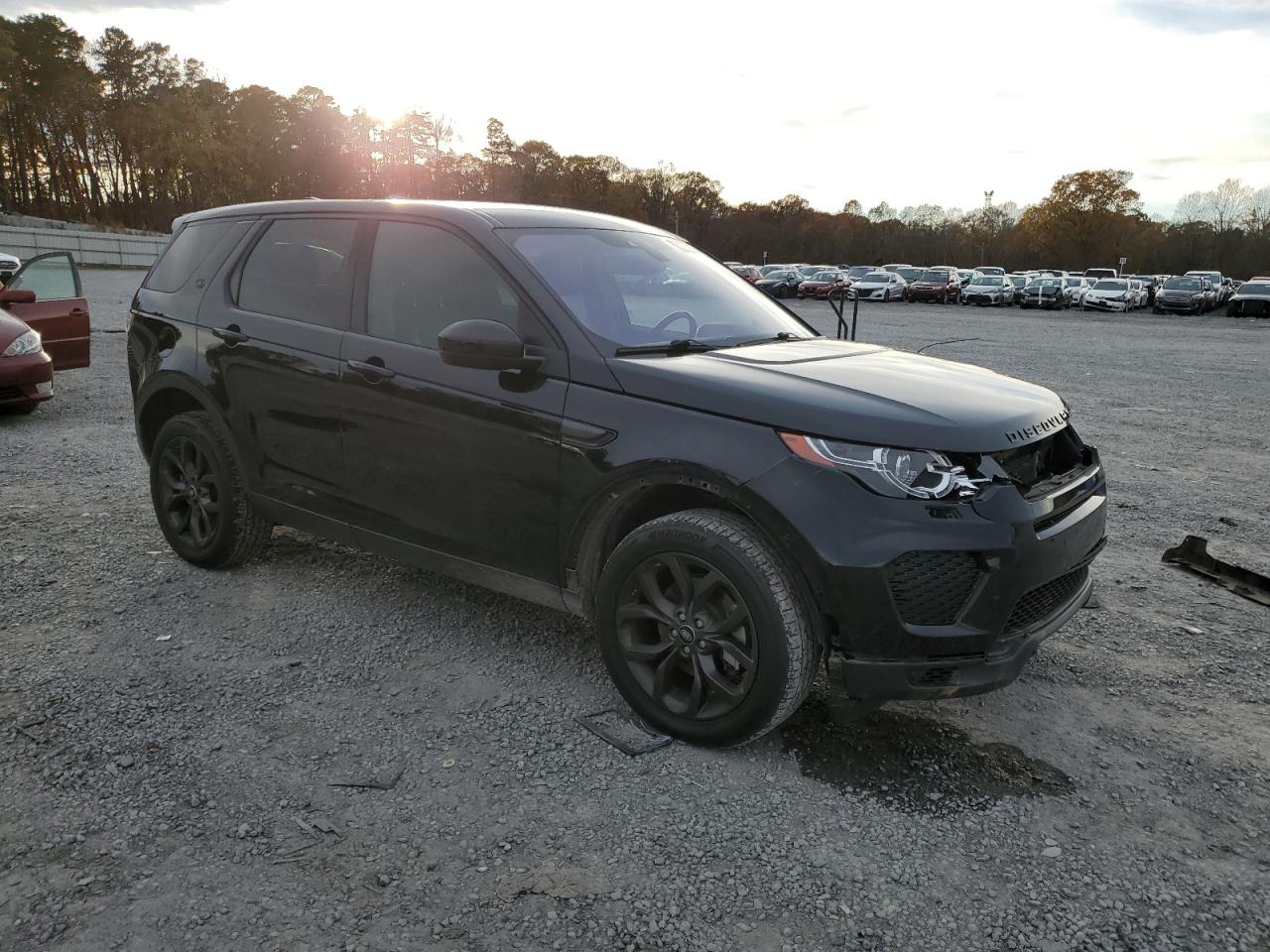 Lot #3028221037 2019 LAND ROVER DISCOVERY