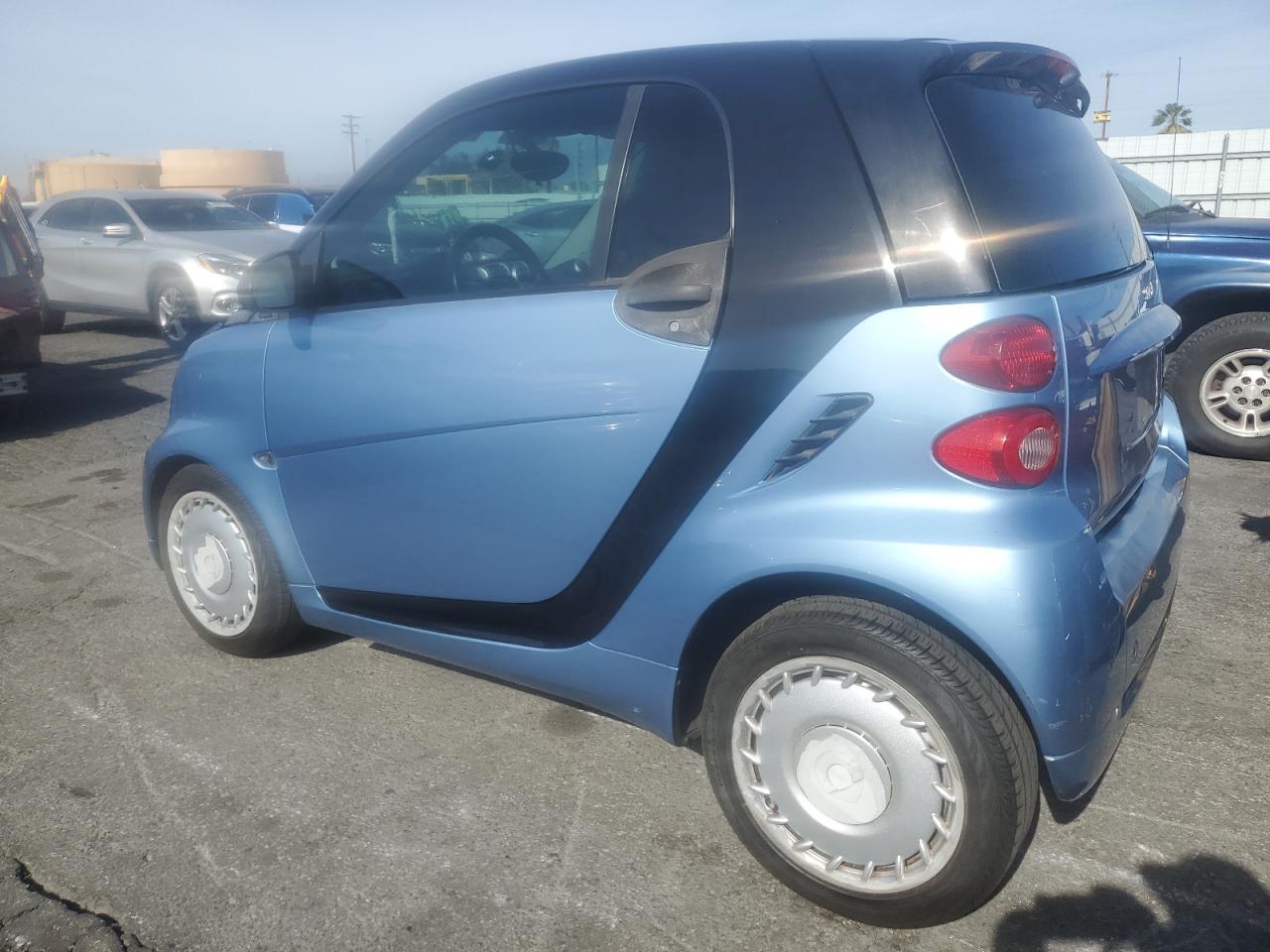 Lot #2971705037 2012 SMART FORTWO PUR