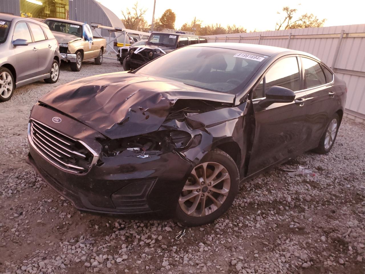  Salvage Ford Fusion