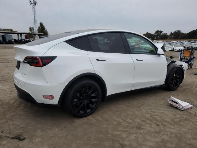 TESLA MODEL Y 2021 white  electric 5YJYGDEE3MF138861 photo #4