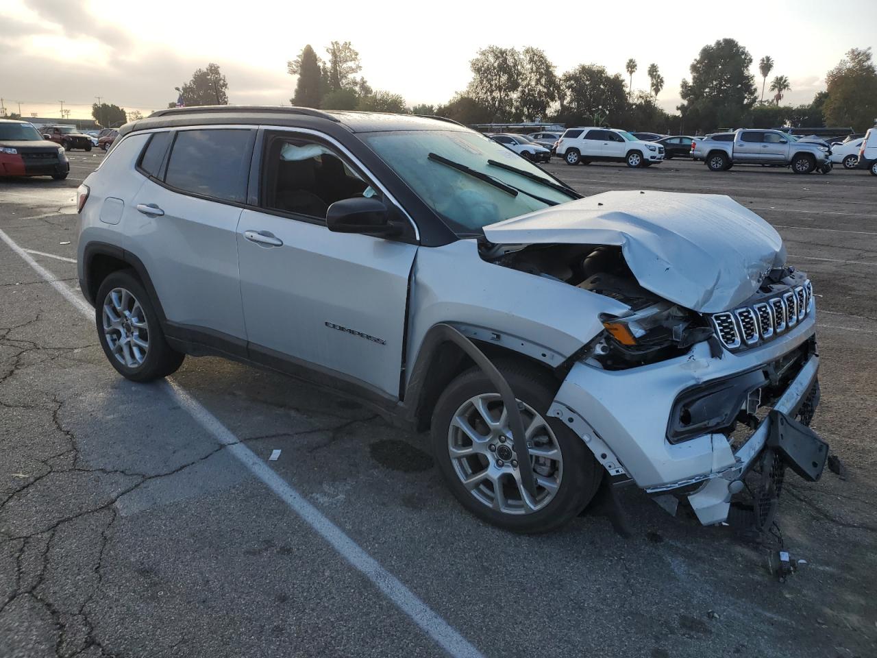 Lot #3005825335 2025 JEEP COMPASS LI