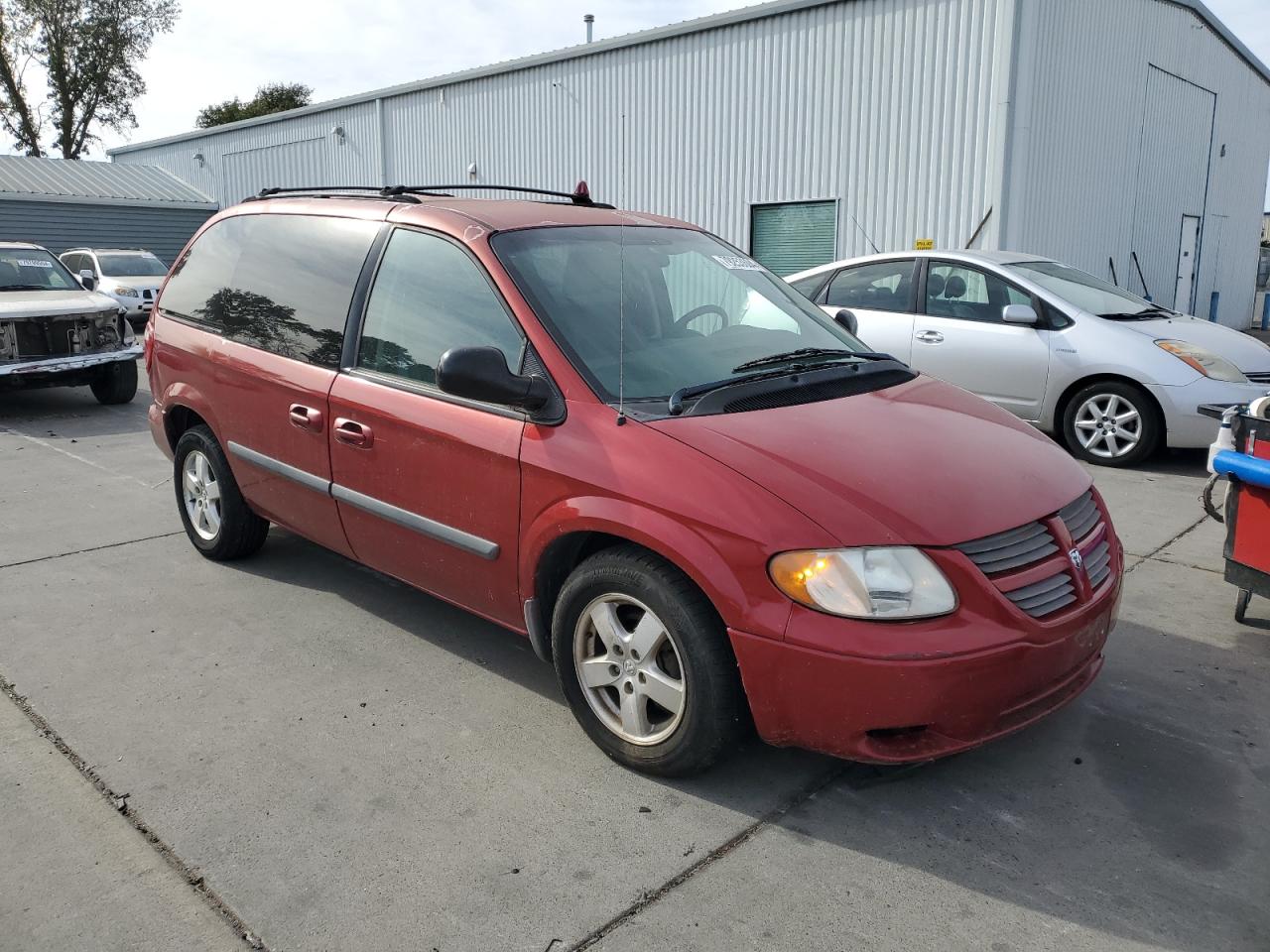 Lot #2954826176 2006 DODGE CARAVAN SX