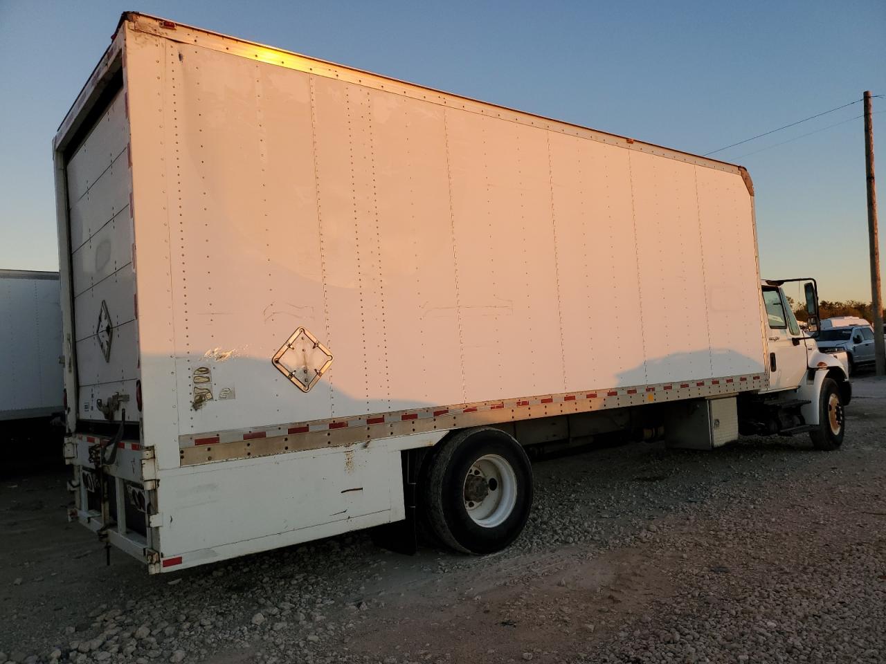 Lot #3022733297 2009 INTERNATIONAL 4000 4300