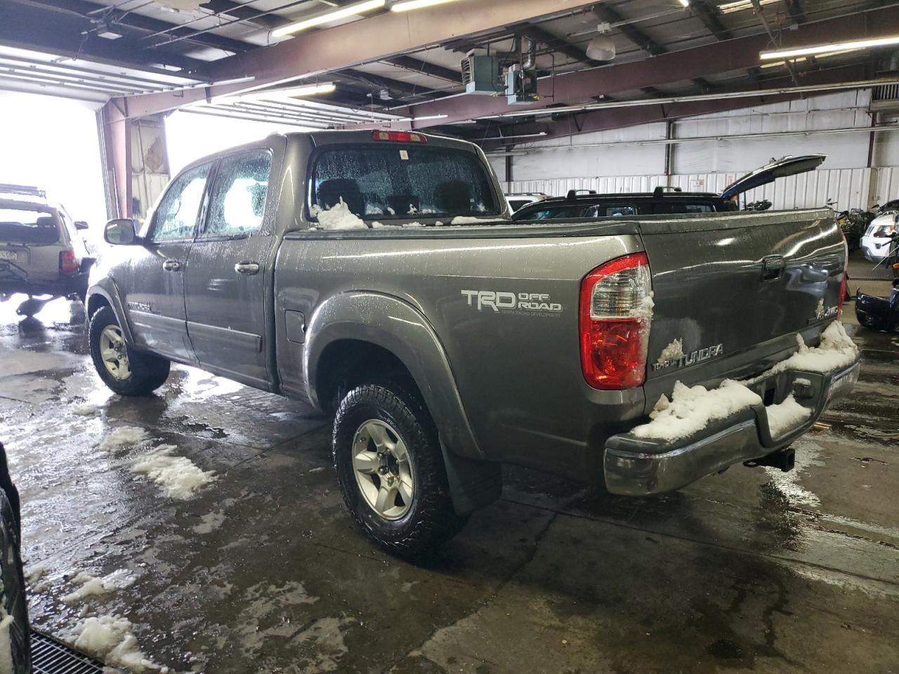 Lot #2970186327 2006 TOYOTA TUNDRA DOU