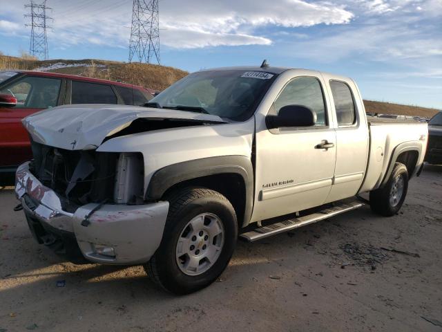 CHEVROLET SILVERADO 2011 silver 4dr ext flexible fuel 1GCRKSE39BZ382169 photo #1