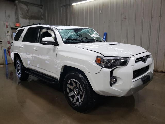 2022 TOYOTA 4RUNNER SR - JTERU5JR1N6081693