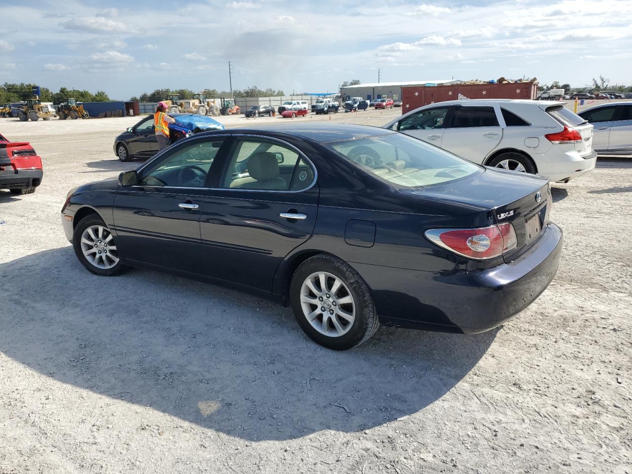 Lot #2989300462 2002 LEXUS ES 300