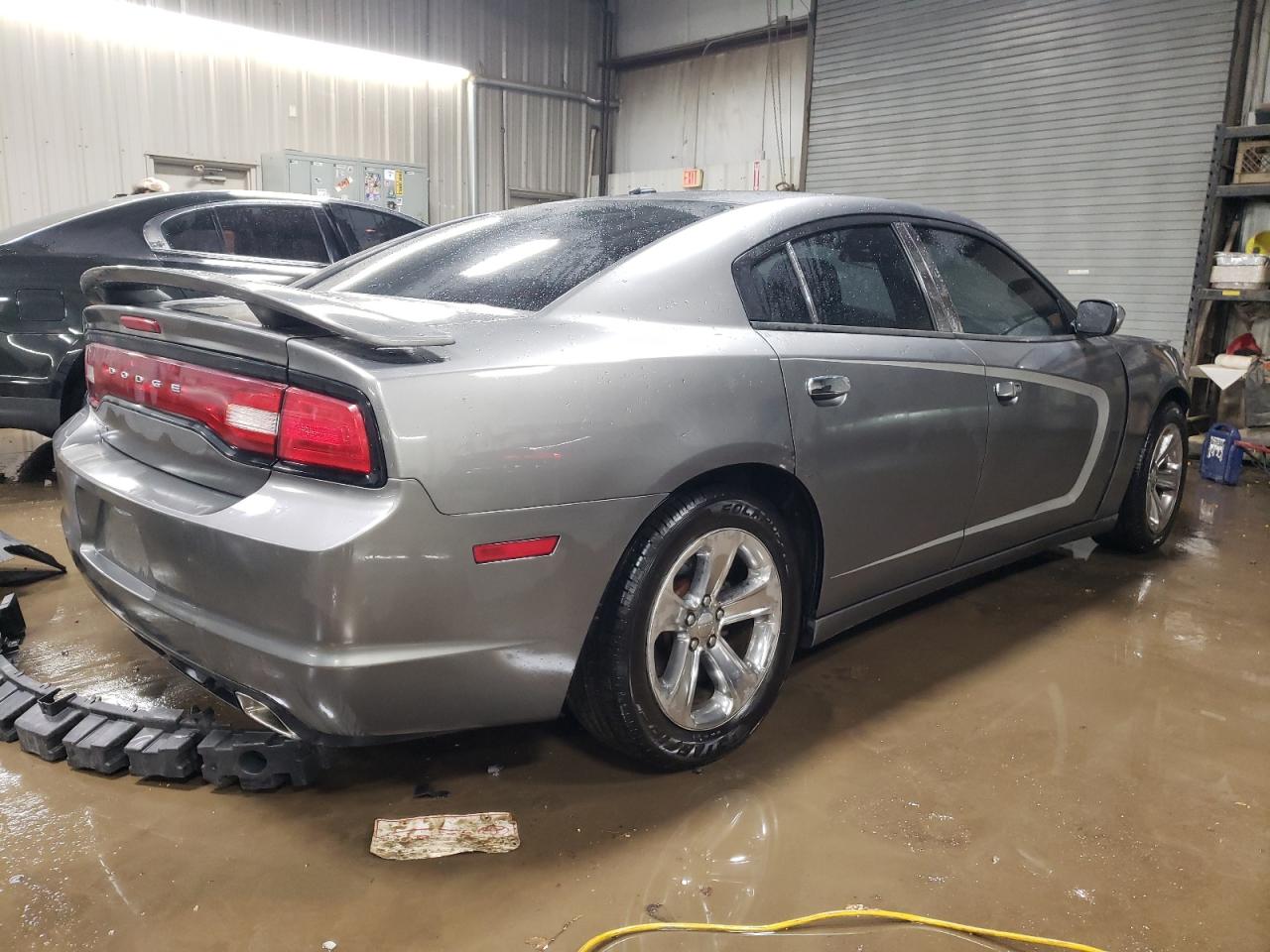 Lot #2996576491 2012 DODGE CHARGER SE