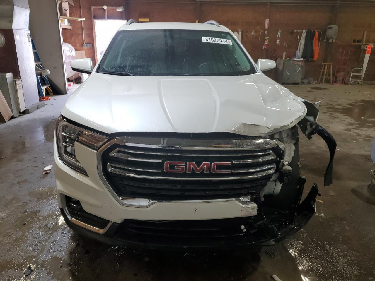 Lot #2991702135 2022 GMC TERRAIN SL